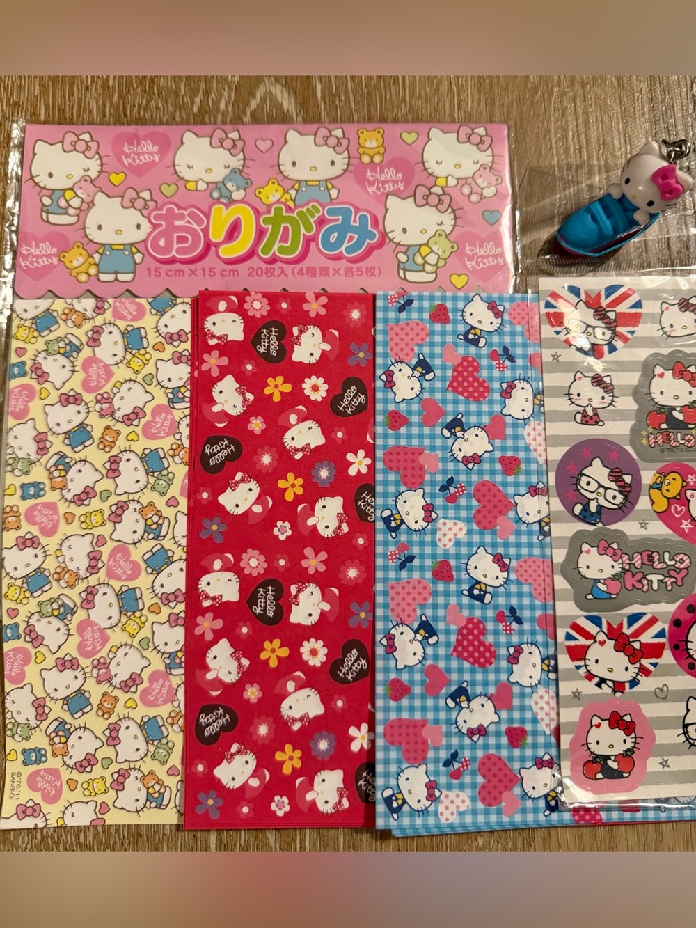 Hello Kitty Origami paper and stickers